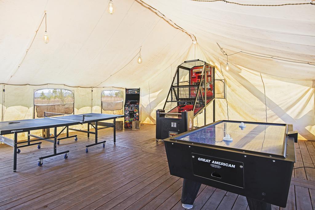 Conestoga Ranch Glamping Resort جاردن سيتي المظهر الخارجي الصورة