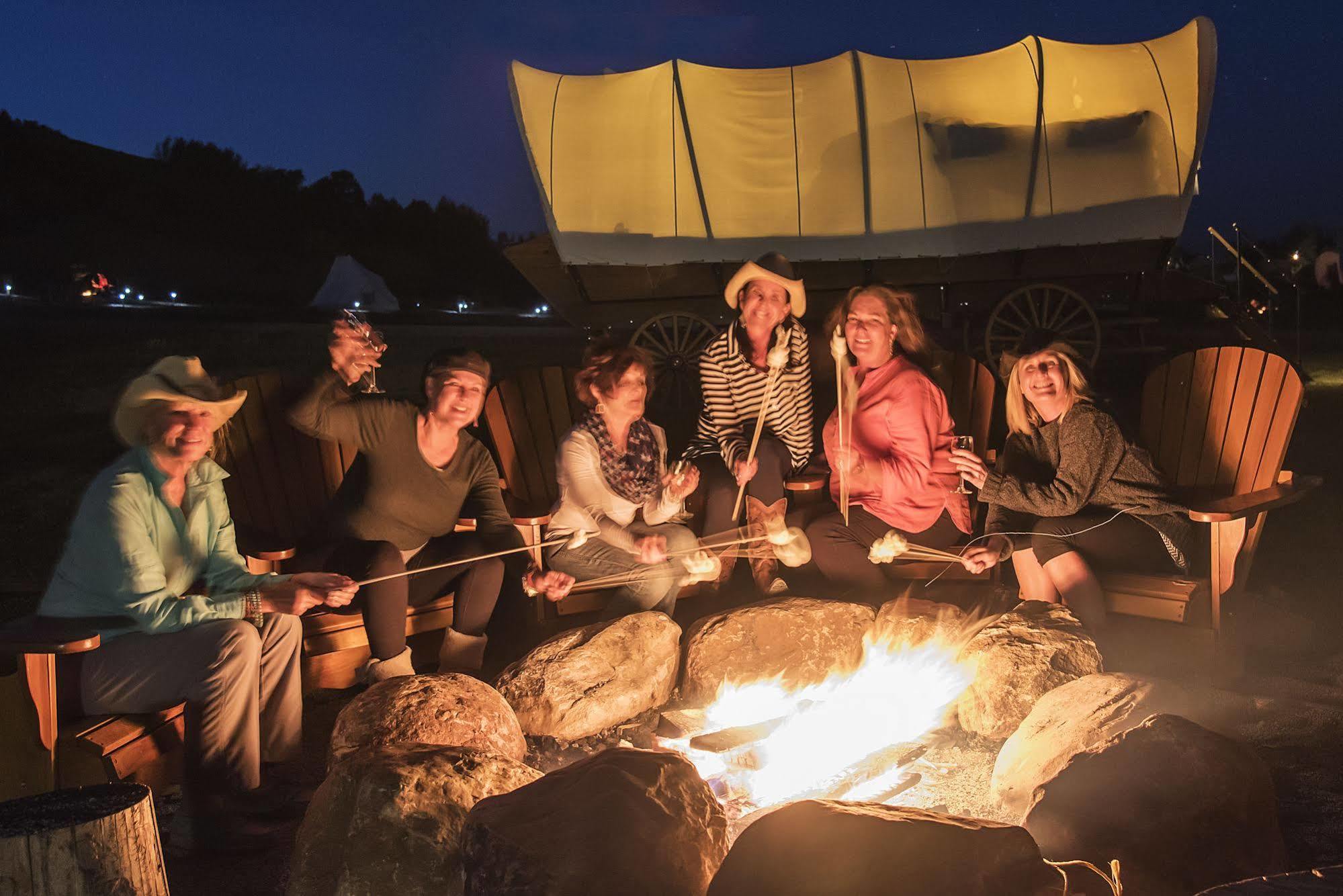 Conestoga Ranch Glamping Resort جاردن سيتي المظهر الخارجي الصورة