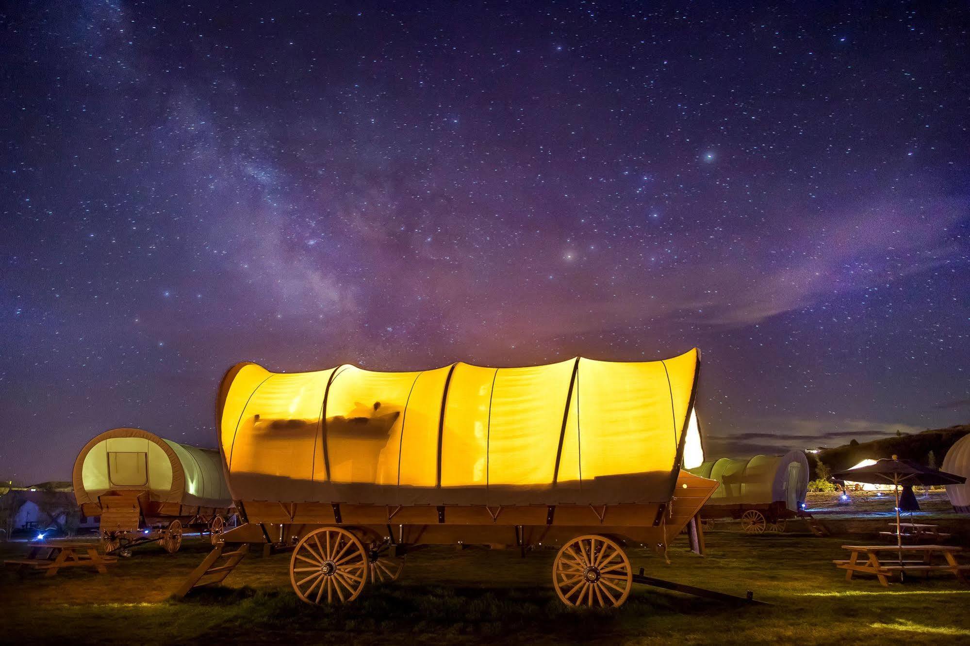 Conestoga Ranch Glamping Resort جاردن سيتي المظهر الخارجي الصورة