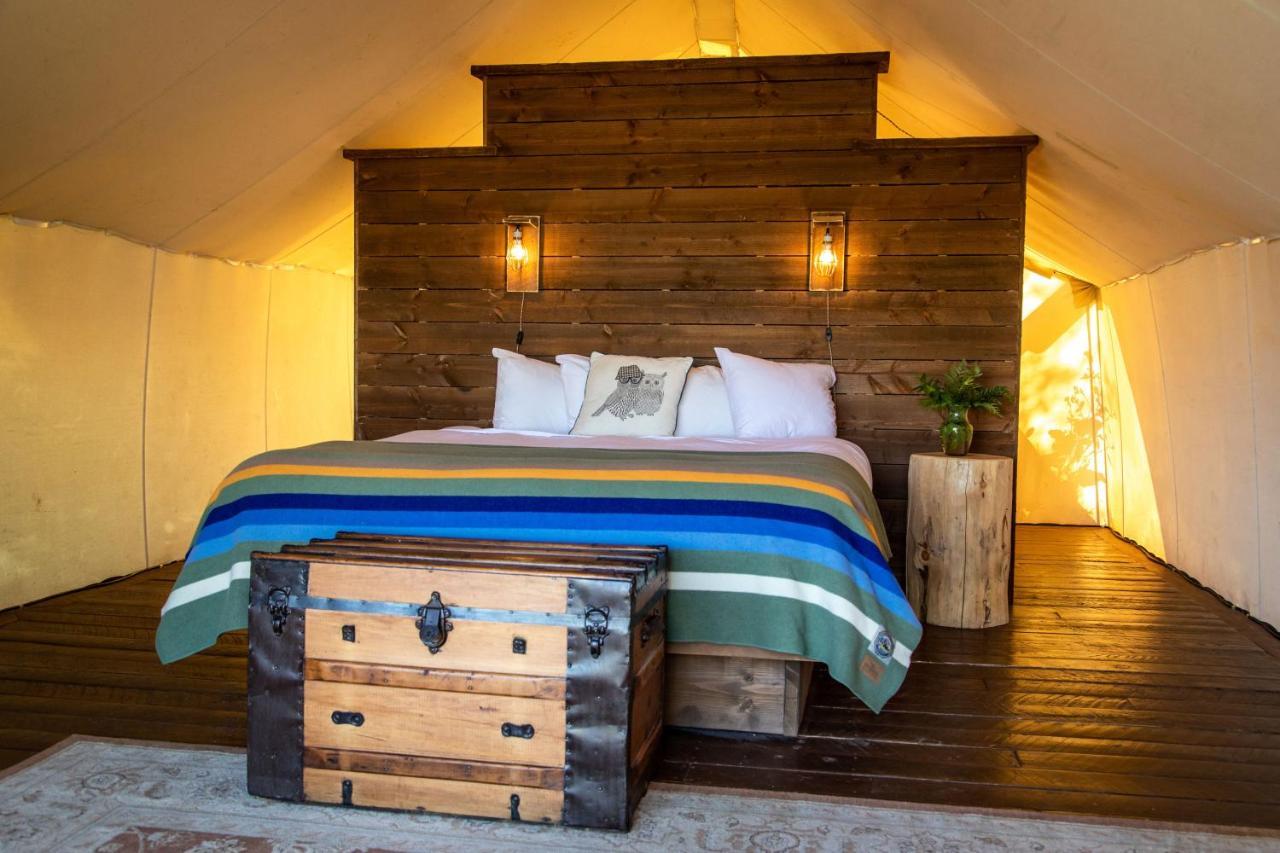 Conestoga Ranch Glamping Resort جاردن سيتي المظهر الخارجي الصورة